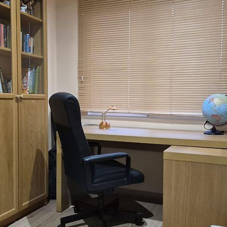 Apartamento De 3 Dormitorios กัมบริลส์ ภายนอก รูปภาพ